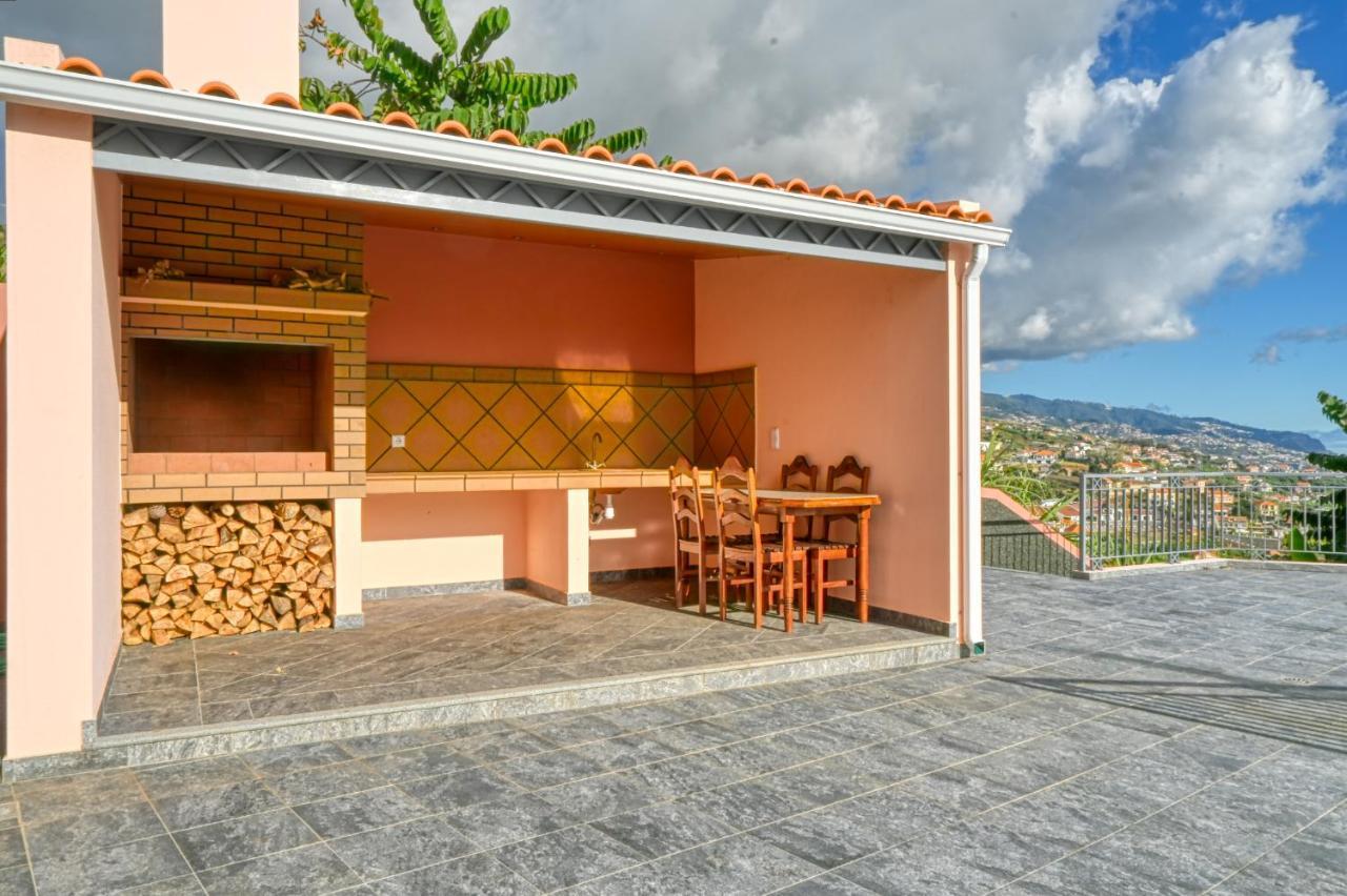 Villa Mendonca, A Home In Madeira Canhas Exteriör bild